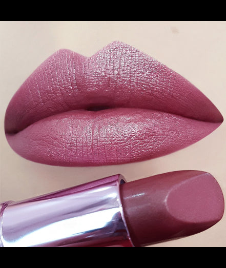 Apfelstrudel neve cosmetics rossetto