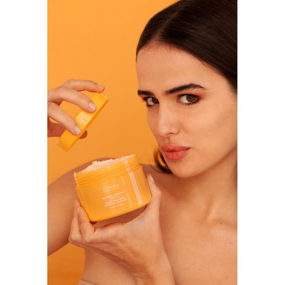 Radiance Cleansing Balm Burro Struccante